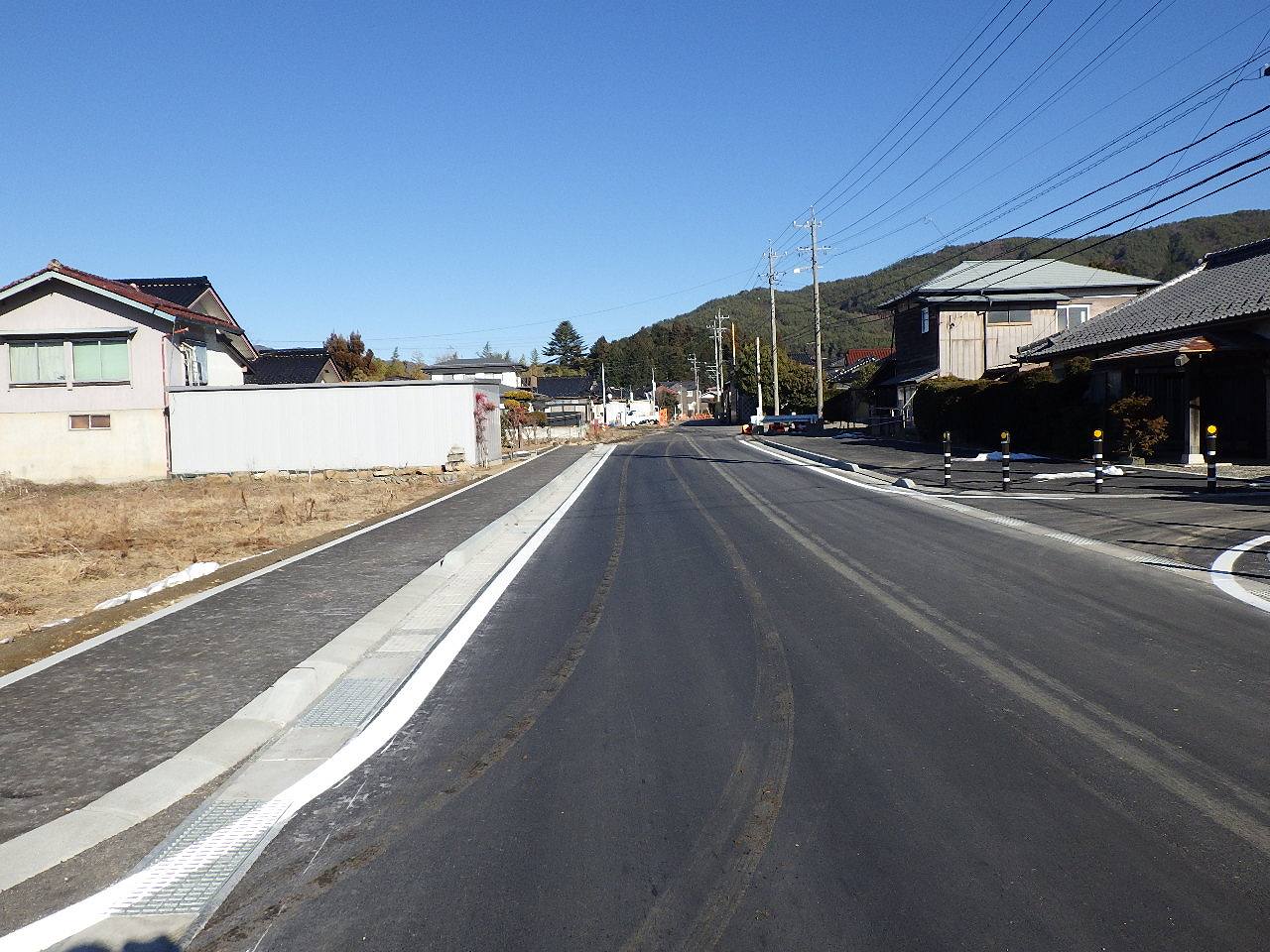 県単道路改築工事